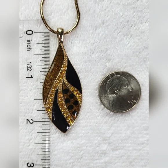 Topaz and Black Jewel Tone Necklace and Dangle Earrings Set / Pierced - Picture 3 of 5